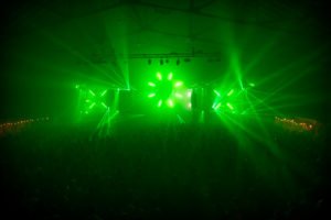 Lasershow, Lichteffekte, Partylicht, Eventtechnik, Bühnen und vieles Mehr